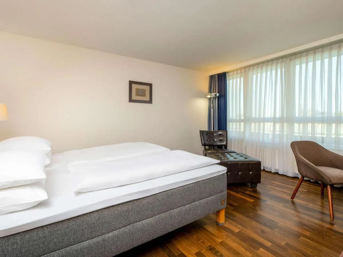 Mövenpick Hotel Nürnberg Airport  Núremberg